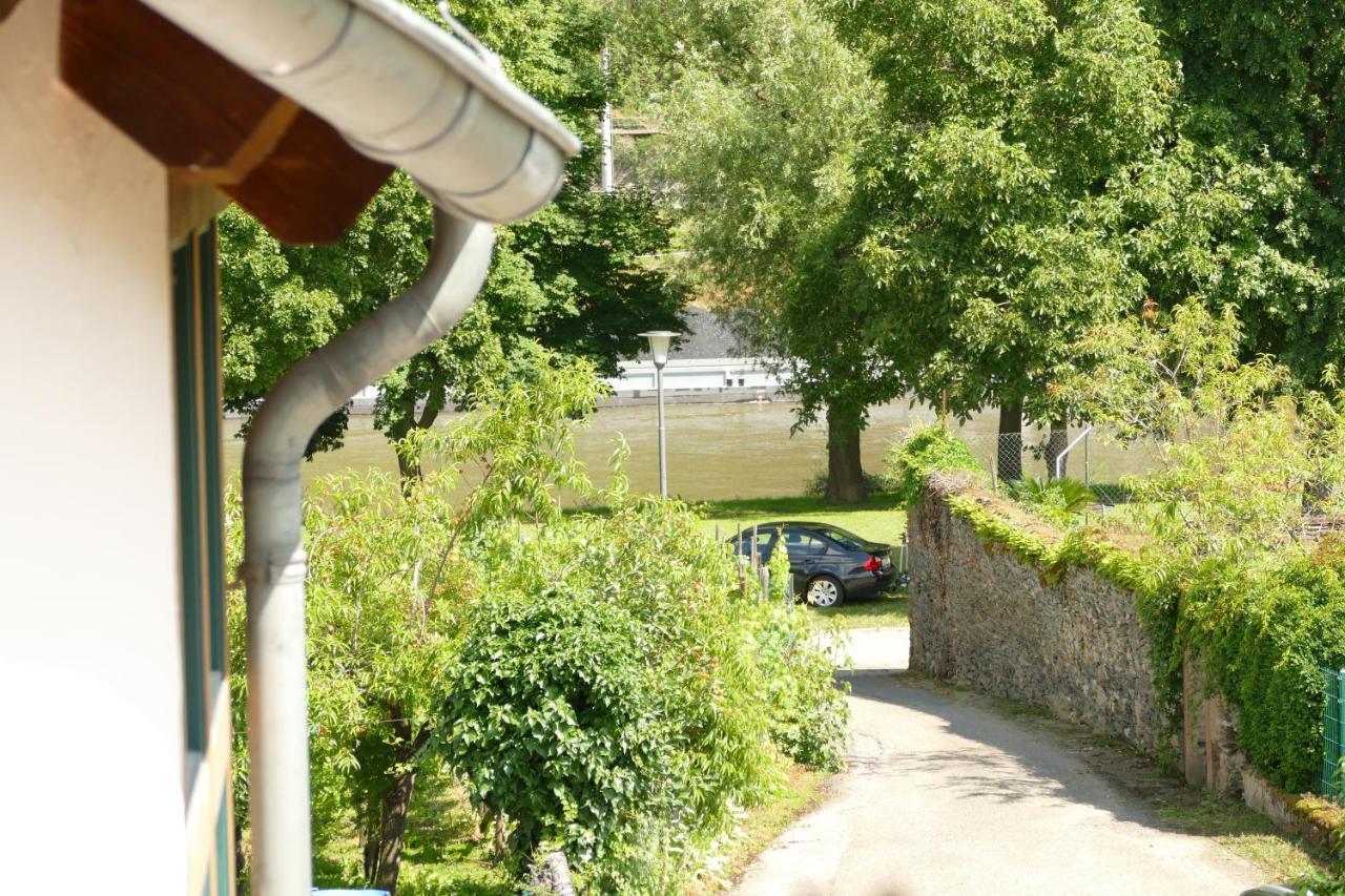 Ferienwohnung Ines Trittenheim Exterior foto